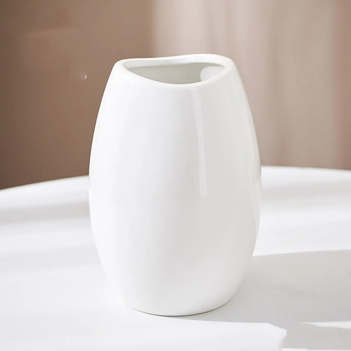 Nordic Minimalist White Ceramic Vase — Modern Home Decor Flower Vase Living Room Table Centerpiece