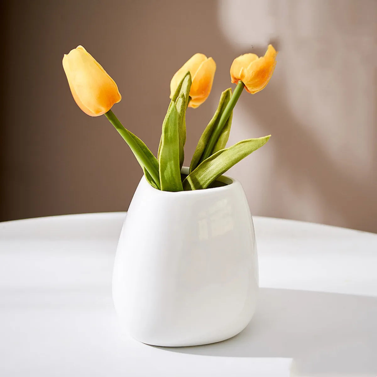 Nordic Minimalist White Ceramic Vase — Modern Home Decor Flower Vase Living Room Table Centerpiece